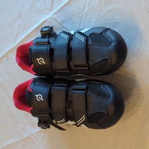 Barely used Peloton Cycling Shoes (size 8)